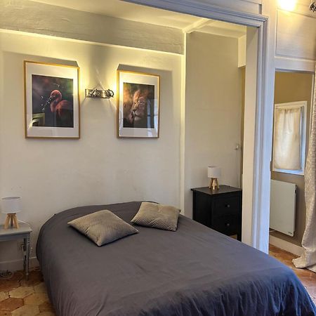Studio Parvis Cloitre Notre Dame Шартър Екстериор снимка