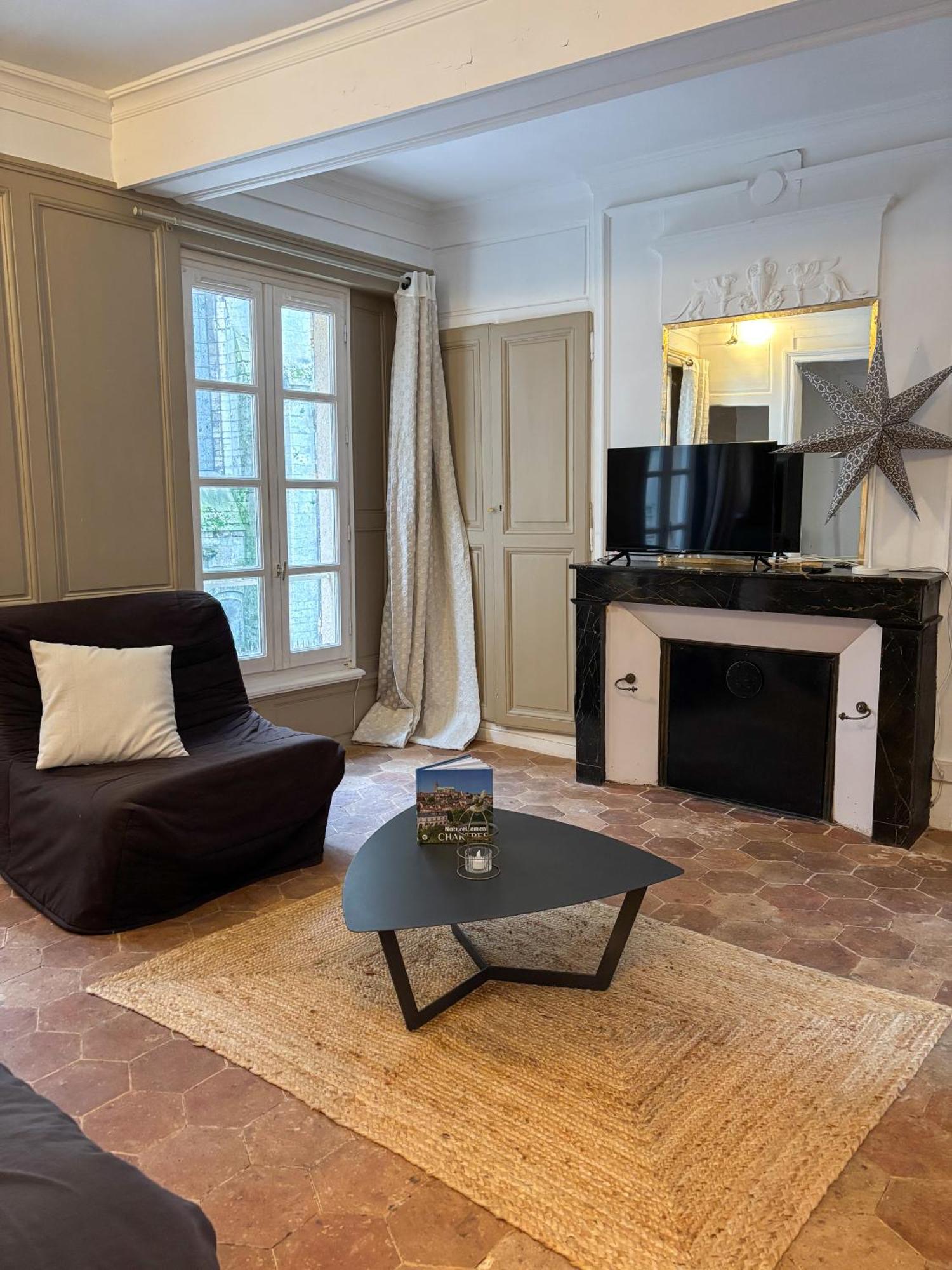 Studio Parvis Cloitre Notre Dame Шартър Екстериор снимка